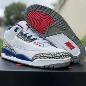 Nike Air Jordan 3 Retro "True Blue